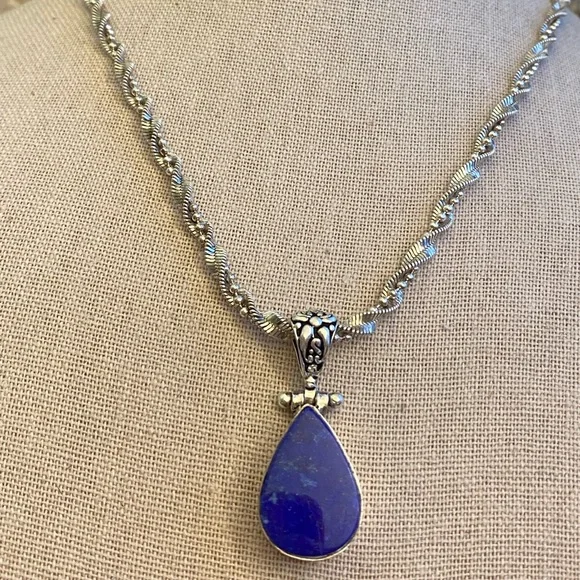 Beautiful Sarah Coventry 925 silver lapis lazuli pendant on an Italy twist chain - Picture 13 of 14